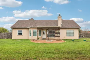 101 Blanco Dr, Hutto, TX 78634 - Photo 30
