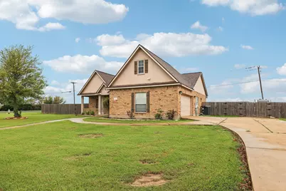 101 Blanco Drive, Hutto, TX 78634 - Photo 4
