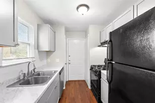 2107 Conestoga Trail, Austin, TX 78744 - Photo 8