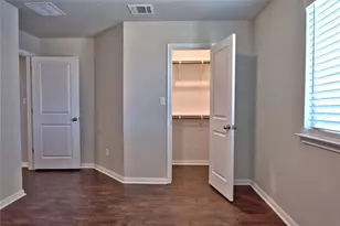 317 Clearlake Dr, Hutto, TX 78634 - Photo 22