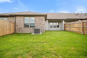 2500 Forest Creek Dr, Round Rock, TX 78664 - Photo 16