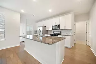 2500 Forest Creek Dr, Round Rock, TX 78664 - Photo 4