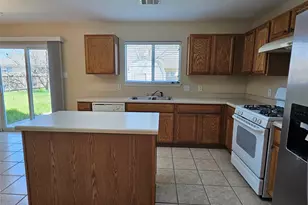 221 Primrose Blvd, Kyle, TX 78640 - Photo 12