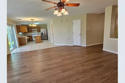 221 Primrose Boulevard, Kyle, TX 78640 - Photo 6