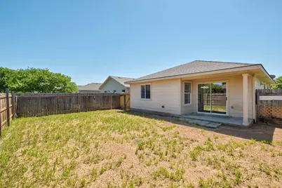 12524 Sky Harbor Drive, Del Valle, TX 78617 - Photo 20