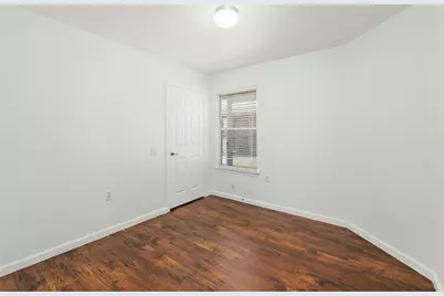 12524 Sky Harbor Drive, Del Valle, TX 78617 - Photo 16
