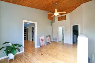 311 Harmon Hills Cove, Dripping Springs, TX 78620 - Photo 16