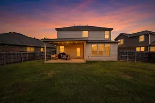 214 Cyril Dr, Hutto, TX 78634 - Photo 4