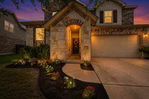 214 Cyril Dr, Hutto, TX 78634 - Photo 2