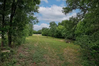 101 River Road, Liberty Hill, TX 78642 - Photo 2