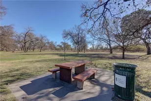 1005 Nile St, Austin, TX 78702 - Photo 36