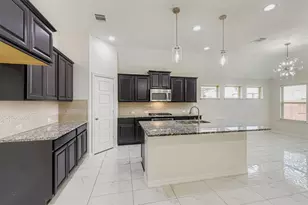 370 Vista Gardens Dr, Buda, TX 78610 - Photo 10