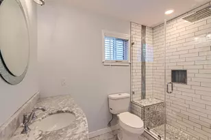 1121 Stoneoak Ln, Austin, TX 78745 - Photo 12