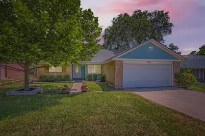 1121 Stoneoak Lane, Austin, TX 78745 - Photo 8