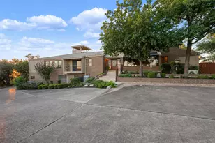 12609 Lyndon Dr, Austin, TX 78732 - Photo 8