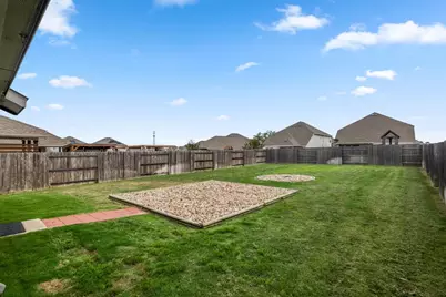 321 Buffalo View Lane, Georgetown, TX 78628 - Photo 28
