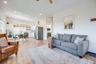 482 Dusty Saddle Dr, Canyon Lake, TX 78133 - Photo 10