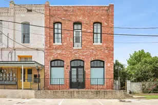 4 Depot St, Elgin, TX 78621 - Photo 1