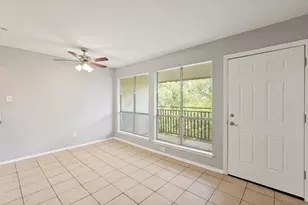 6910 Hart Ln, Austin, TX 78731 - Photo 4