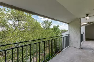 6910 Hart Ln, Austin, TX 78731 - Photo 10