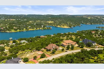 2702 Lakehurst Road, Spicewood, TX 78669 - Photo 40