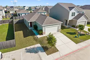 124 Peony Ln., Jarrell, TX 76537 - Photo 2