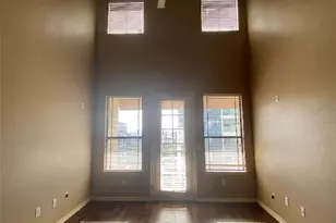 2505 San Gabriel St, Austin, TX 78705 - Photo 2