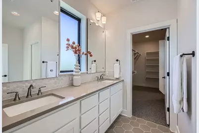 9105 Cattle Baron Path, Austin, TX 78747 - Photo 10