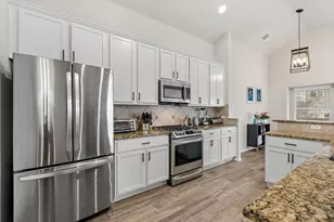 11528 Running Brush Ln, Austin, TX 78717 - Photo 14