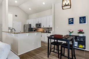 11528 Running Brush Ln, Austin, TX 78717 - Photo 10