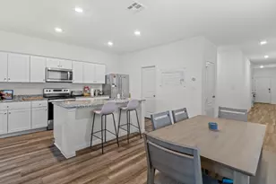 412 Gemsbok Rd, Hutto, TX 78634 - Photo 10