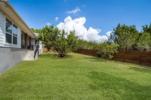 4001 Crockett Ave, Lago Vista, TX 78645 - Photo 20