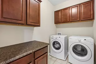 13400 Briarwick Dr, Austin, TX 78729 - Photo 26