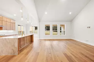 325 Knockout Rose Dr, San Marcos, TX 78666 - Photo 10