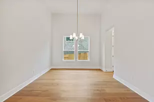 325 Knockout Rose Dr, San Marcos, TX 78666 - Photo 8