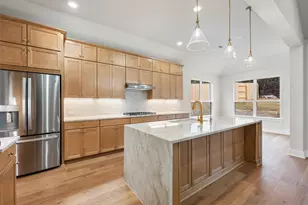 325 Knockout Rose Dr, San Marcos, TX 78666 - Photo 16