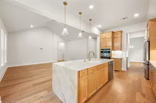 325 Knockout Rose Dr, San Marcos, TX 78666 - Photo 20