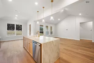 325 Knockout Rose Dr, San Marcos, TX 78666 - Photo 22