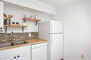 1840 Burton Dr, Austin, TX 78741 - Photo 4