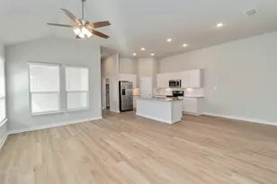 775 Staglin St, Buda, TX 78610 - Photo 4