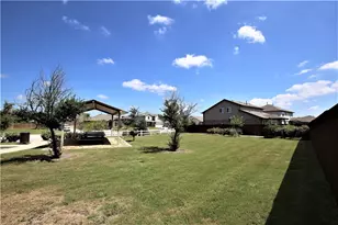 46 Churchill Farms Dr, Georgetown, TX 78626 - Photo 32