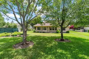 106 Stacey Ln, Georgetown, TX 78628 - Photo 22