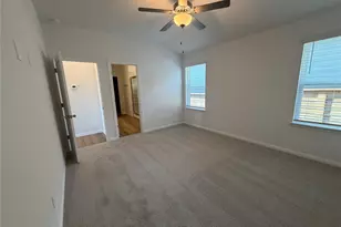 121 Rock Daisy Trl, Hutto, TX 78634 - Photo 10