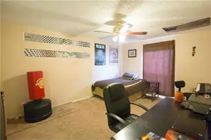 2401 Leon St, Austin, TX 78705 - Photo 10