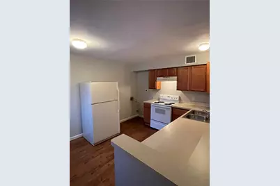 7206 Twin Crest Drive #201, Austin, TX 78752 - Photo 4