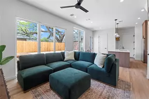 506 Krebs Ln, Austin, TX 78704 - Photo 6