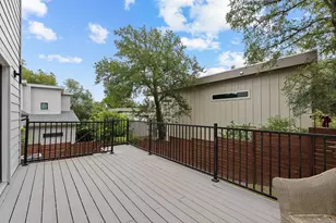 1193 E M. Franklin Ave, Austin, TX 78721 - Photo 28