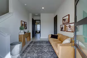 102 N Creek Ct, Bertram, TX 78605 - Photo 16