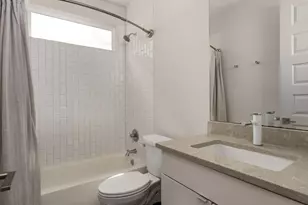 1905 Pennsylvania Ave, Austin, TX 78702 - Photo 8