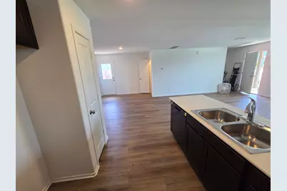 253 Texas Angel Way, Jarrell, TX 76537 - Photo 8